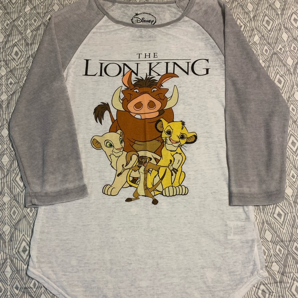 Disney Lion King shirt